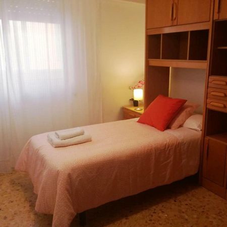 Апартаменти Apartamento Gran Via Сеехін Екстер'єр фото