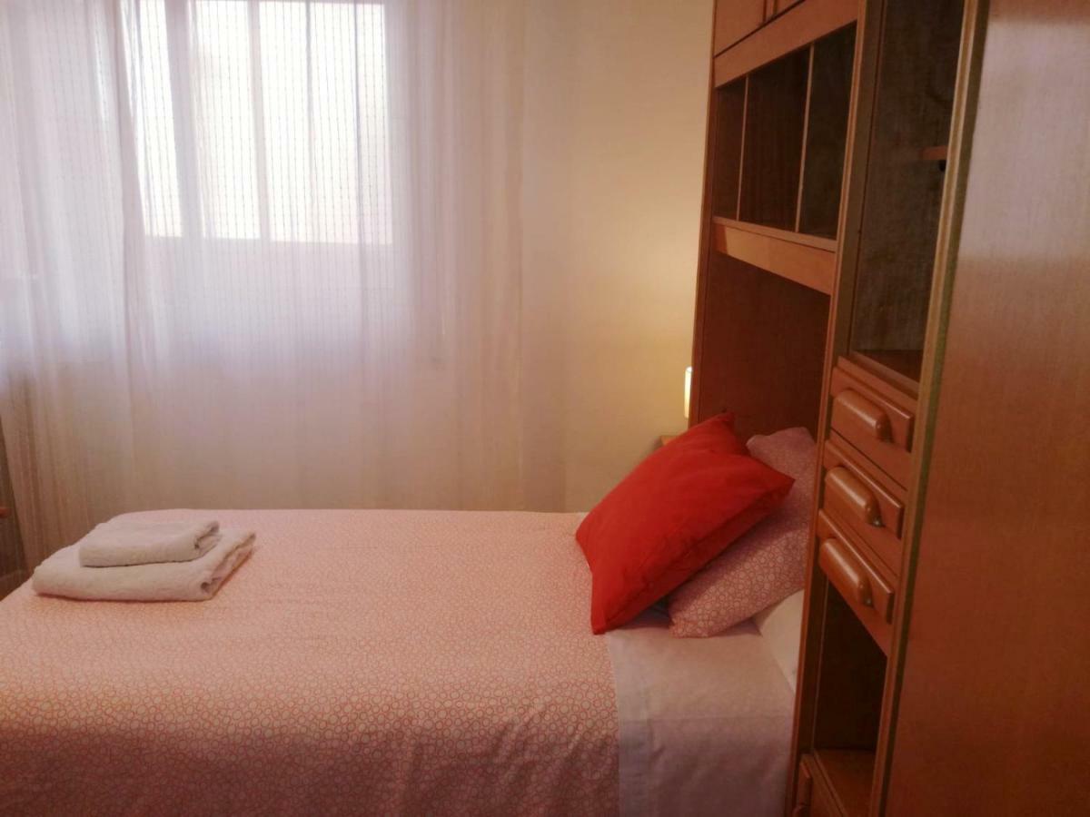 Апартаменти Apartamento Gran Via Сеехін Екстер'єр фото